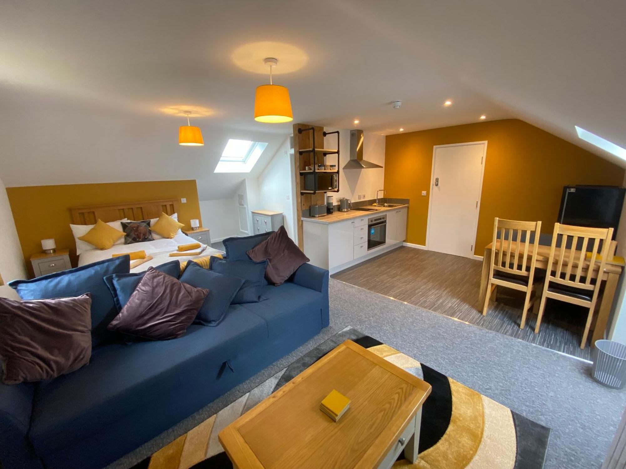 Clodock Modern Studio Apartment Set Beneath The Black Mountains A Stones Throw From The Offas Dyke Path מראה חיצוני תמונה